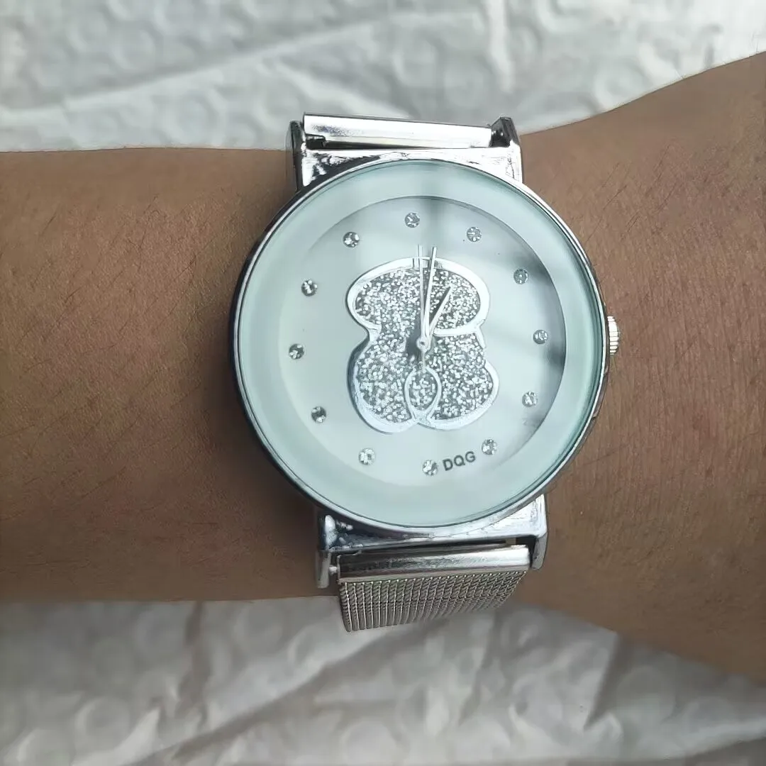 2024 New Famous Brand Silver Casual Geneva Quartz Watch Women Metal Mesh Stainless Steel Dress Watches Bear Relogio Feminino
2024 New Famous Brand Silver Casual Geneva Quartz Watch Women Metal Mesh Stainless Steel Dress Watches Bear Relogio Feminino