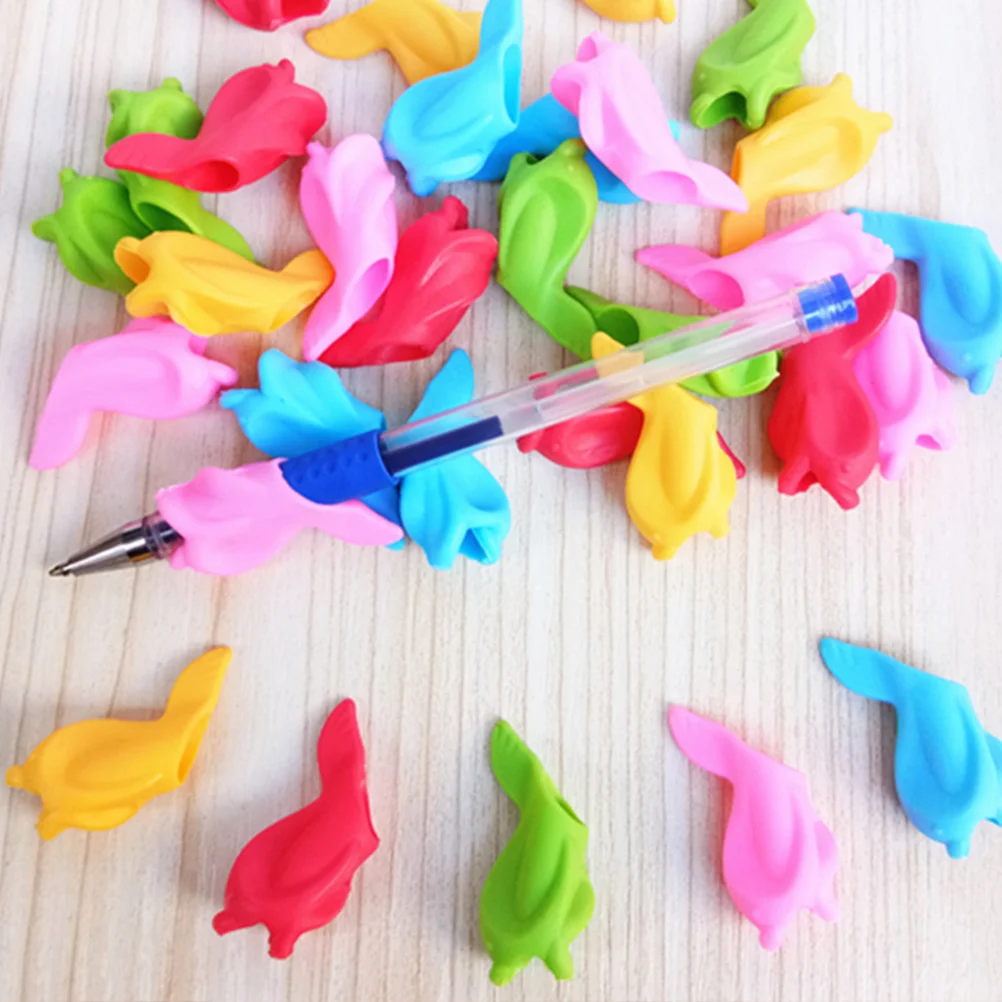 

50 Pcs Small Fish Pen Holder Pencils Training Correctors Writing Aids Major Holding Posture Trainer Silica Gel Student