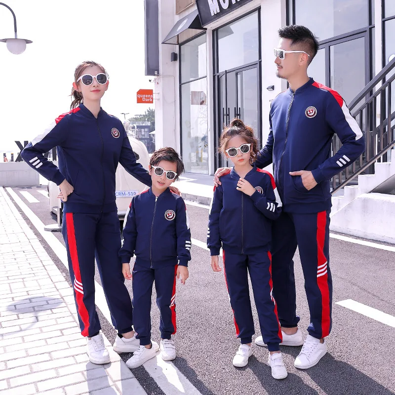 Family Matching Clothes Spring Autumn Dad Son Mom Daughter Sports Set Coat & Pants Couple Matching Clothes Students Uniforms
Family Matching Clothes Spring Autumn Dad Son Mom Daughter Sports Set Coat & Pants Couple Matching Clothes Students Uniforms