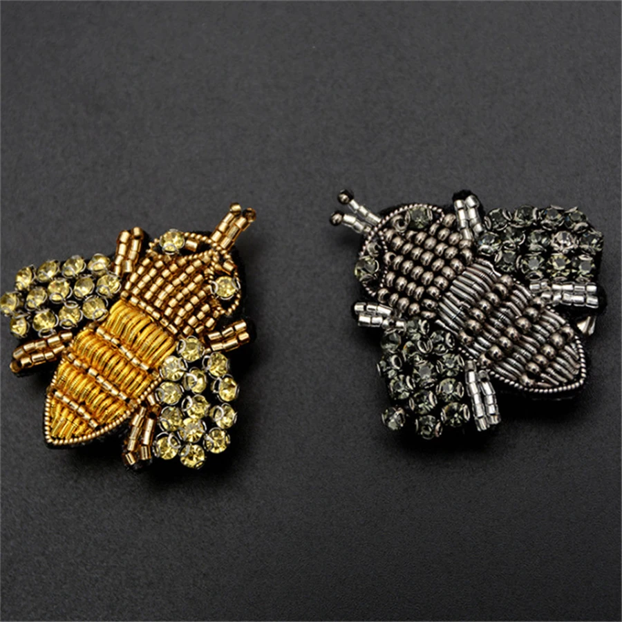 Maxsin Fun 1 PC Handmade Embroidered Indian-Silk Rhinestone Bee Sticker Brooch Garment Accessories Pin Decorative Patch DIY
Maxsin Fun 1 PC Handmade Embroidered Indian-Silk Rhinestone Bee Sticker Brooch Garment Accessories Pin Decorative Patch DIY