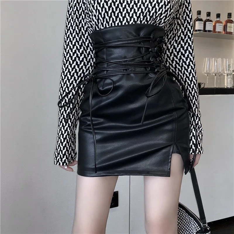 New PTKPCC Lace-up High Waist PU Leather Mini Skirt Nightclub Sexy Personality Europe and America Fashion Women's Clothing
New PTKPCC Lace-up High Waist PU Leather Mini Skirt Nightclub Sexy Personality Europe and America Fashion Women's Clothing