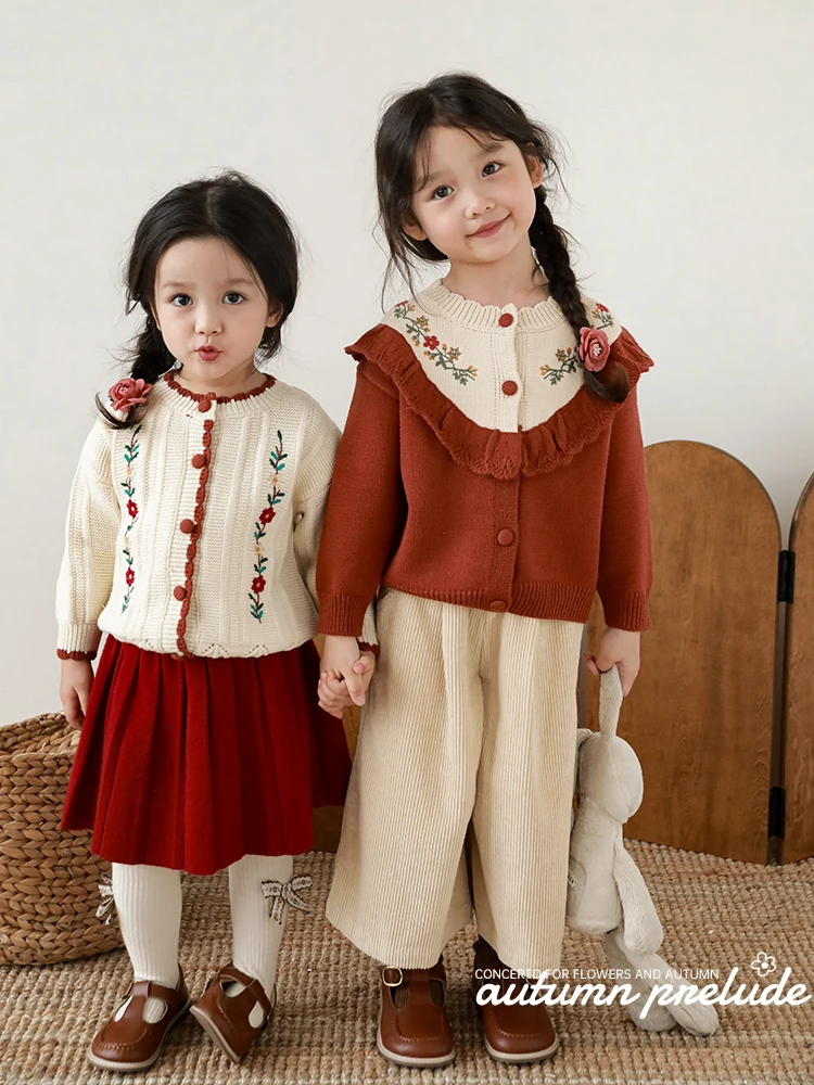 Girls' Handmade Hooked Flower Embroidery Sweater Autumn Children's Fashion Cute Warm Cardigan Jacket
Girls' Handmade Hooked Flower Embroidery Sweater Autumn Children's Fashion Cute Warm Cardigan Jacket