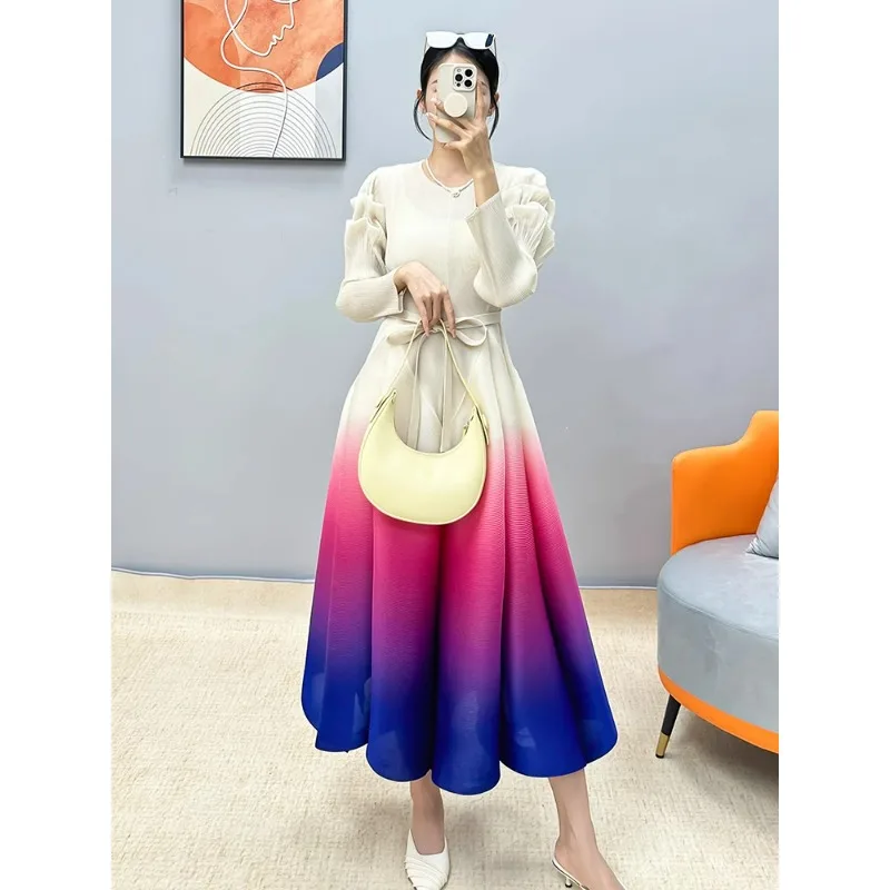 

Miyake Pleated Flower Bud Sleeve Dress for Women's 2024 New Year Original Designer Gradient Color Belt Belt Dress