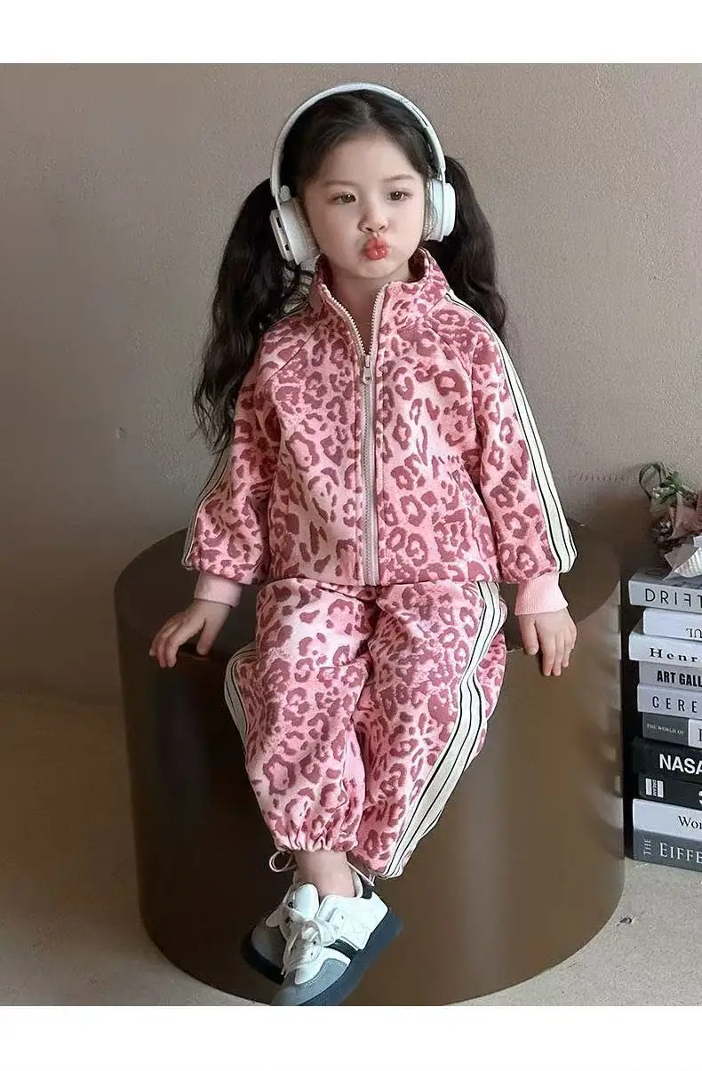 الفتيات مجموعة ملابس الربيع نمط جديد للأطفال ملابس رياضية أنيقة للفتيات طفل الفتيات ليوبارد نمط السراويل + السراويل قطعتين مجموعة الفتيات مجموعة ملابس الربيع نمط جديد للأطفال ملابس رياضية أنيقة للفتيات طفل الفتيات ليوبارد نمط السراويل + السراويل قطعتين مجموعة