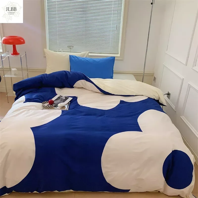 Ins Large Flowers Print Pure Cotton Satin Bedding Set Full Size Single Double Comforter Bedding Sets Duvet Cover Set 100% Cotton
Ins Large Flowers Print Pure Cotton Satin Bedding Set Full Size Single Double Comforter Bedding Sets Duvet Cover Set 100% Cotton