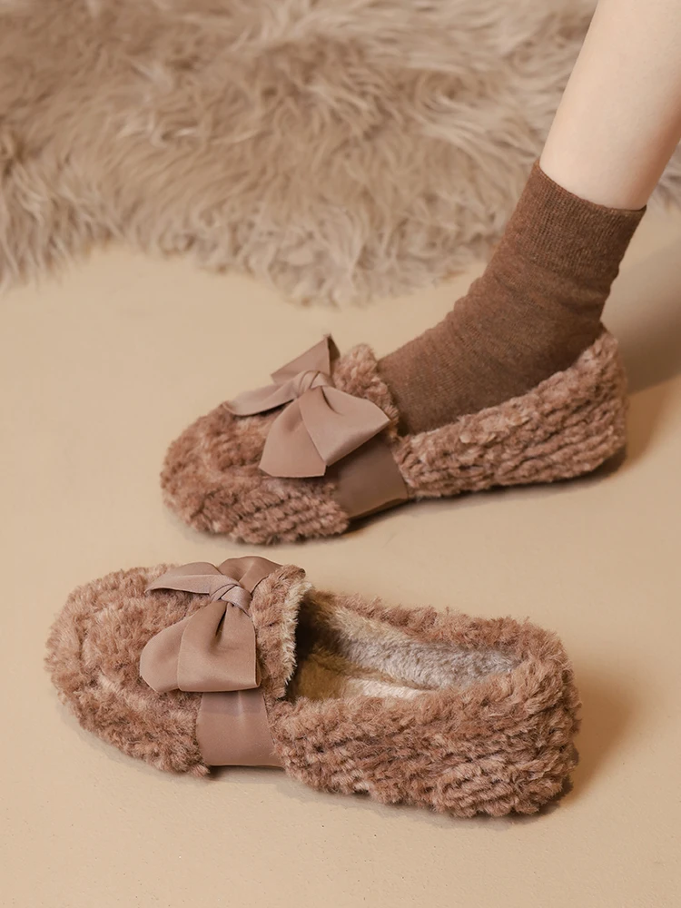 Туфли женские универсальные с круглым носком, меховые кроссовки, без застежки, Мокасины, повседневная обувь, Осень-зима
Туфли женские универсальные с круглым носком, меховые кроссовки, без застежки, Мокасины, повседневная обувь, Осень-зима