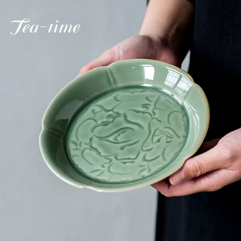

Yue Kiln Celadon Half-knife Mud Pot Bearing Household Tea Table Tea Tray Accessories Relief Dry Refreshment Fruit Sanck Plate