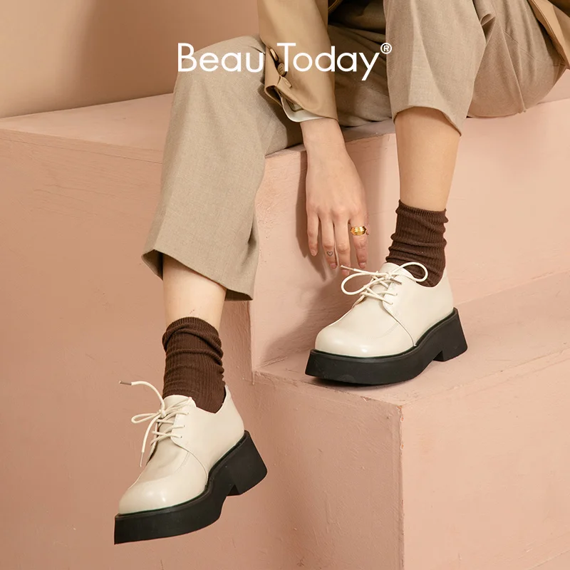BeauToday/женские туфли на платформе из натуральной коровьей кожи с квадратным носком; Женские модельные туфли в стиле Дерби на толстой подошве со шнуровкой; Ручная работа; 21840
BeauToday/женские туфли на платформе из натуральной коровьей кожи с квадратным носком; Женские модельные туфли в стиле Дерби на толстой подошве со шнуровкой; Ручная работа; 21840