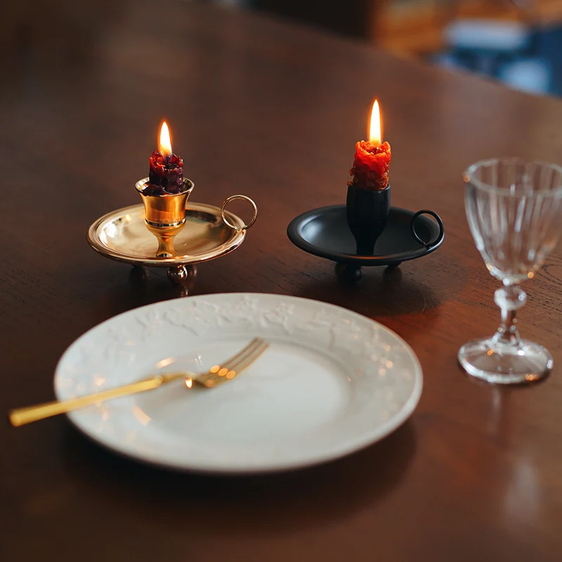 Iron Vintage Candle Holders Bedroom Glam European Style Candle Holders Retro Tealight Metal Velas Decorativas Table Centerpieces
Iron Vintage Candle Holders Bedroom Glam European Style Candle Holders Retro Tealight Metal Velas Decorativas Table Centerpieces
