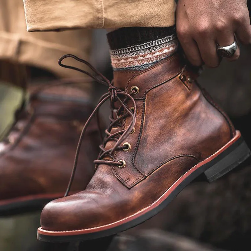 Men's Boots Lace Up Solid Color Leather Shoes Retro Round Toe Casual Sewing Style High Top Non-Slip Hiking Zapatos Para Hombres
Men's Boots Lace Up Solid Color Leather Shoes Retro Round Toe Casual Sewing Style High Top Non-Slip Hiking Zapatos Para Hombres