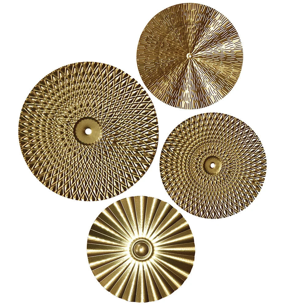 Gold Metal Plate Wall Decor Geometric Sunburst Hanging Sculptures Leaf Pendant Decoration
Gold Metal Plate Wall Decor Geometric Sunburst Hanging Sculptures Leaf Pendant Decoration