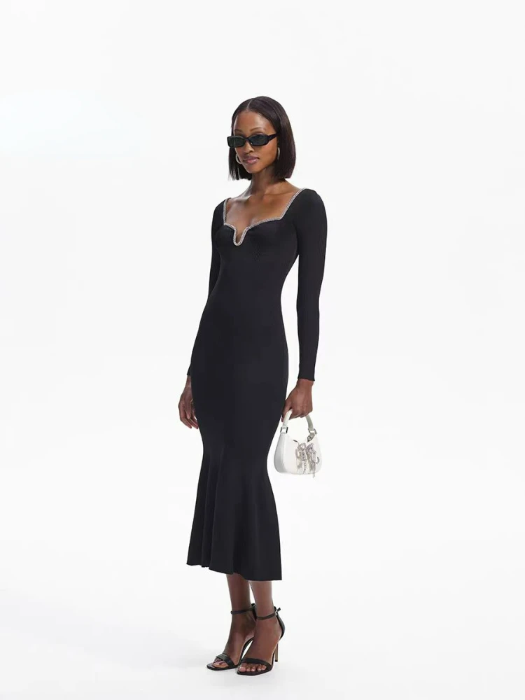 

Women 2024 Early Spring New Classic Black Diamond Embellished Knitted Long Fishtail Dress