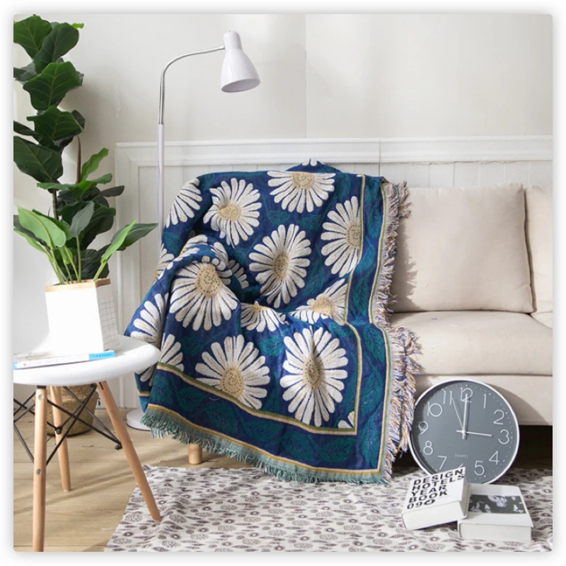 2022 European Blue Sunflower Cotton Knitted Nap Sofa Throw Blanket Thicken Pastoral Style Warm Bedspread
2022 European Blue Sunflower Cotton Knitted Nap Sofa Throw Blanket Thicken Pastoral Style Warm Bedspread