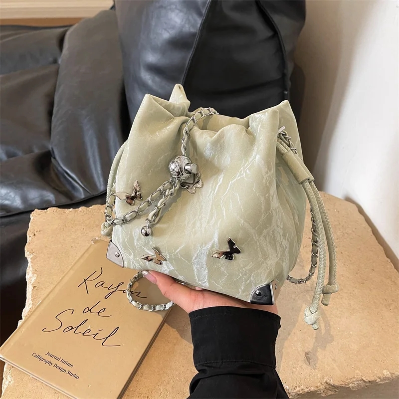 Summer Bow Bucket Bag Niche Design Fashion All-In-One Shoulder Bag Drawstring Hand Messenger Bag
Summer Bow Bucket Bag Niche Design Fashion All-In-One Shoulder Bag Drawstring Hand Messenger Bag
