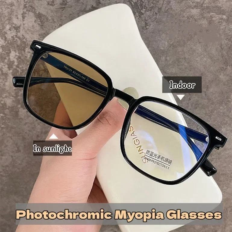 Trendy Photochromic Myopia Glasses Women's Fashion Color Changing Short-sighted Eyeglasses Near Sight Eyewear Degree Diopters
Trendy Photochromic Myopia Glasses Women's Fashion Color Changing Short-sighted Eyeglasses Near Sight Eyewear Degree Diopters