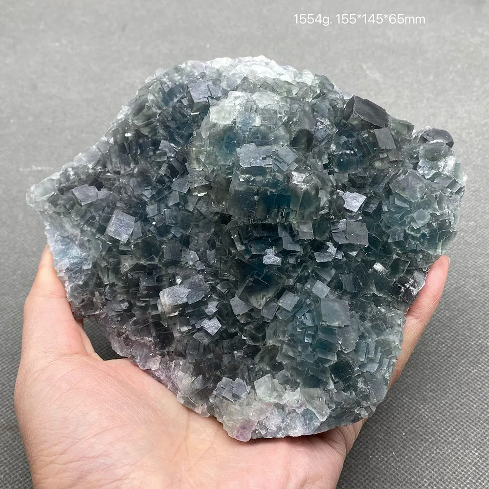 100% Natural green stepped fluorite cluster mineral specimens Gem level Stones and crystals
100% Natural green stepped fluorite cluster mineral specimens Gem level Stones and crystals
