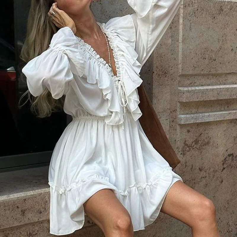 Chic Sexy V-neck Ruffled Pleated Party Dress Women Spring Solid High Waist A-Line Mini Dress Autumn Flare Long Sleeve Boho Dress
Chic Sexy V-neck Ruffled Pleated Party Dress Women Spring Solid High Waist A-Line Mini Dress Autumn Flare Long Sleeve Boho Dress