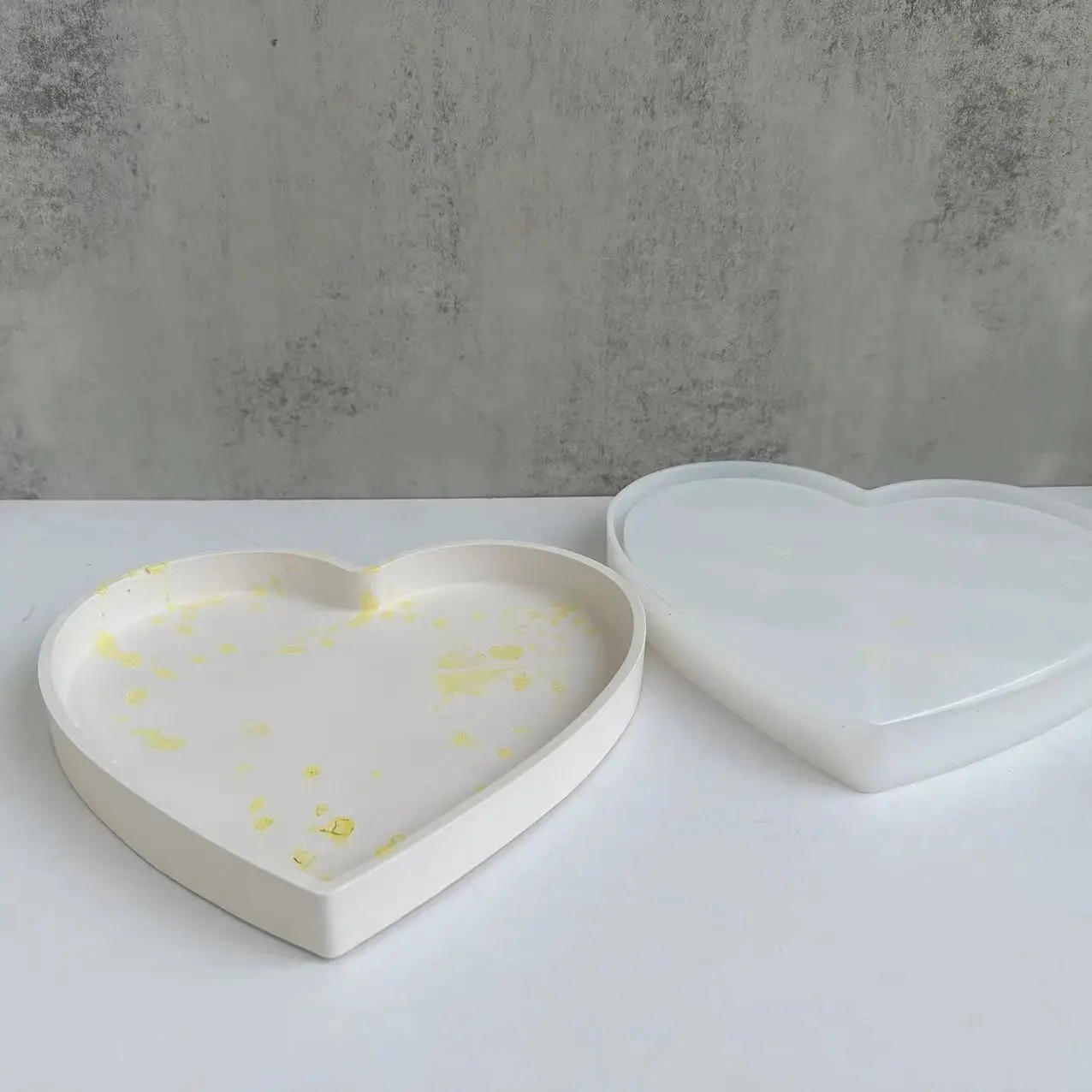 Large Love Storage Tray Silicone Mold Plaster Silicone Mould Wine Glass Cup Mat Moulds Home Decor
Large Love Storage Tray Silicone Mold Plaster Silicone Mould Wine Glass Cup Mat Moulds Home Decor