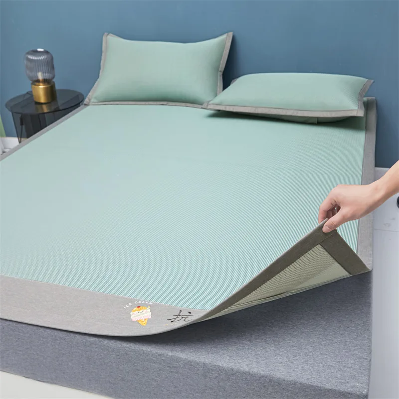 Ice Cold Mat Three Piece Set Antibacterial Mat Washable Machine Washable Air Conditioning Mat Student Straw Mat Soft Mat
Ice Cold Mat Three Piece Set Antibacterial Mat Washable Machine Washable Air Conditioning Mat Student Straw Mat Soft Mat