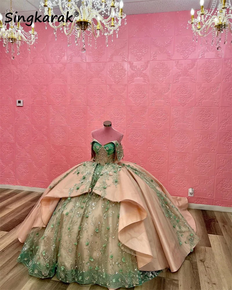 New Sparkly Sweetheart Ball Gown Quinceanera Dress For 15th Girls Beaded Crystals Birthday Party Gowns Vestido De 15 Anos
New Sparkly Sweetheart Ball Gown Quinceanera Dress For 15th Girls Beaded Crystals Birthday Party Gowns Vestido De 15 Anos