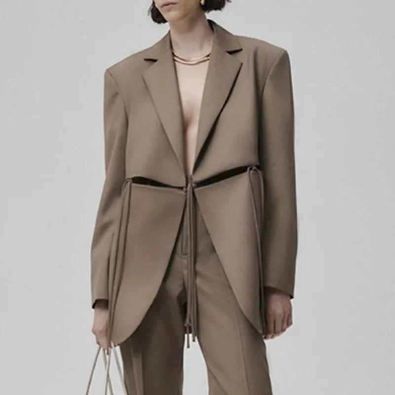 VANOVICH Design Autumn 2023 New Fashion Long Sleeve Lace-up Loose Waist Casual Coat Woman Elegant Temperament Notched Blazers
VANOVICH Design Autumn 2023 New Fashion Long Sleeve Lace-up Loose Waist Casual Coat Woman Elegant Temperament Notched Blazers