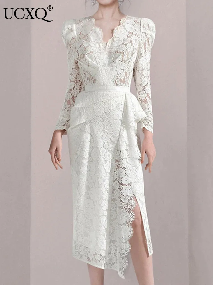 UCXQ Elegant Party Dress Fairy Style V-Neck Lace Spliced Waist Long Sleeve Medium Length Dresses Women 2024 Spring Summer 3A8932
UCXQ Elegant Party Dress Fairy Style V-Neck Lace Spliced Waist Long Sleeve Medium Length Dresses Women 2024 Spring Summer 3A8932
