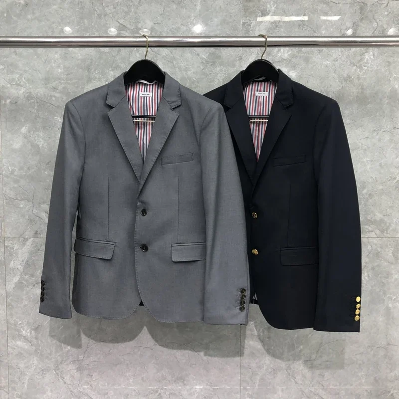Male blazer 2024 New Arrival Korean Fashion Brand Suit Jackets Center Back Stripes Soild Blazers Formal Wedding Men's Jackets
Male blazer 2024 New Arrival Korean Fashion Brand Suit Jackets Center Back Stripes Soild Blazers Formal Wedding Men's Jackets
