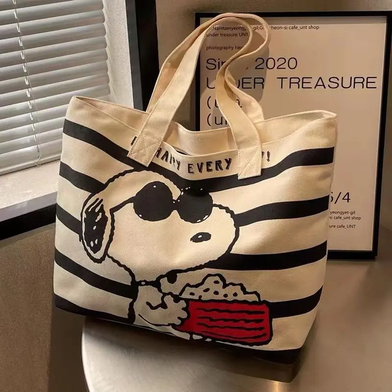 Холщовая Сумка-тоут Snoopy, Студенческая Холщовая Сумка, Женская вместительная сумка-тоут, новинка 2023, Универсальная Портативная сумка для покупок через плечо
Холщовая Сумка-тоут Snoopy, Студенческая Холщовая Сумка, Женская вместительная сумка-тоут, новинка 2023, Универсальная Портативная сумка для покупок через плечо