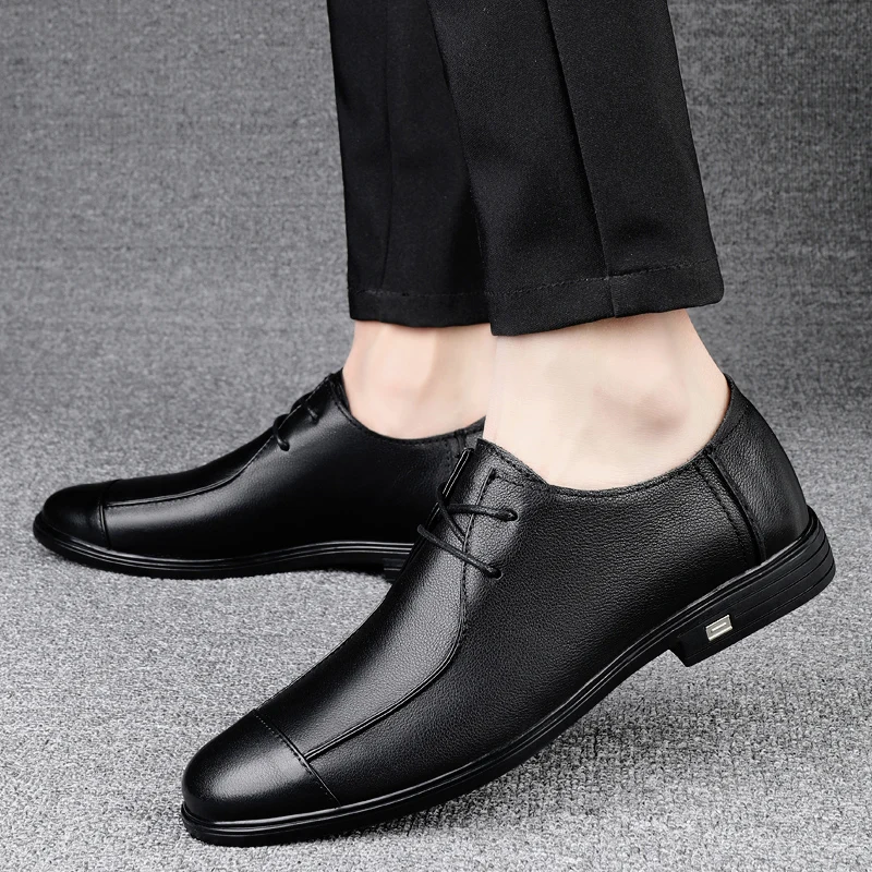 Mens shoes Brand genuine Leather Formal Shoes Lace Up Dress Shoes Oxfords Fashion Shoes Elegant wedding party shoes men Footwear
Mens shoes Brand genuine Leather Formal Shoes Lace Up Dress Shoes Oxfords Fashion Shoes Elegant wedding party shoes men Footwear