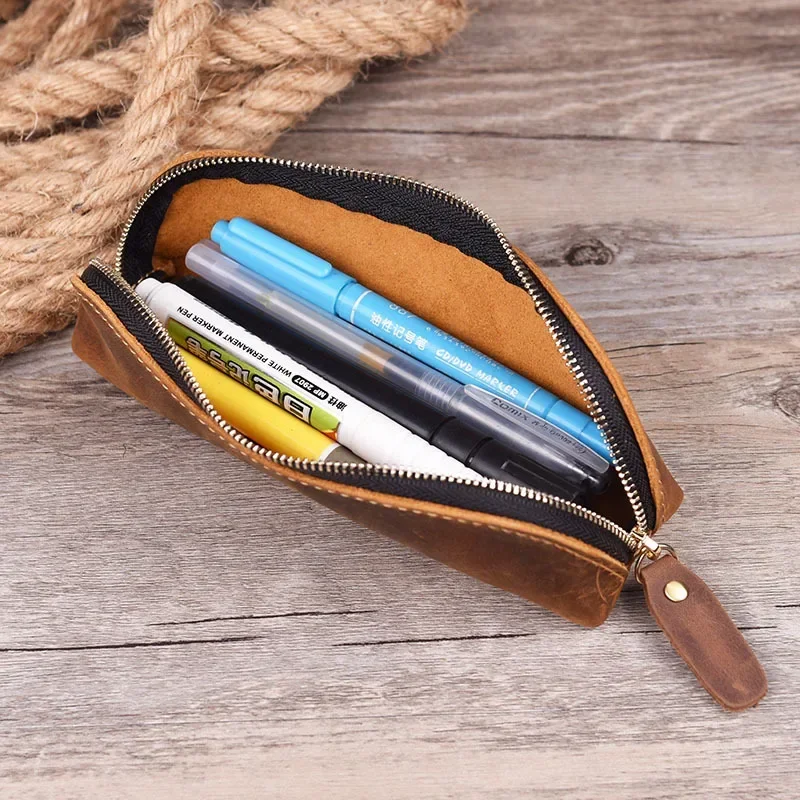 2024 Handmade Genuine Leather Pencil Bag Retro Simple Stationery Holder Pen Case Storage Bag Zipper Pencil Pouch Glasses Case
2024 Handmade Genuine Leather Pencil Bag Retro Simple Stationery Holder Pen Case Storage Bag Zipper Pencil Pouch Glasses Case