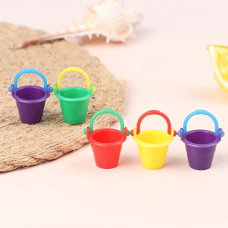 2Pcs 1/12 Dollhouse Mini Water Buckets Model Garden Beach Bucket Furniture Accessories For Dolls House Decoration Kids Toys
2Pcs 1/12 Dollhouse Mini Water Buckets Model Garden Beach Bucket Furniture Accessories For Dolls House Decoration Kids Toys