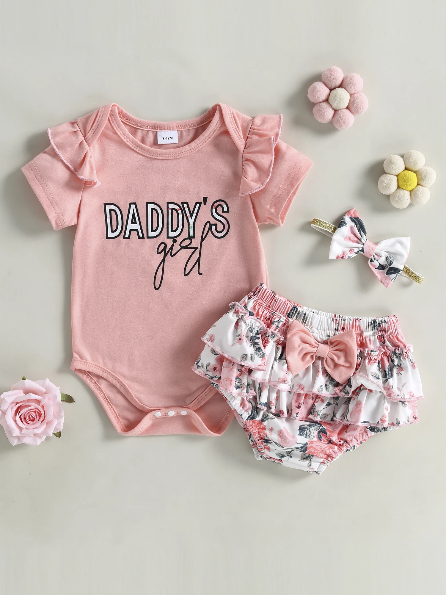 Baby Girls Floral Romper Set Short Sleeve Letters Print with Bowknot Shorts and Hairband
Baby Girls Floral Romper Set Short Sleeve Letters Print with Bowknot Shorts and Hairband