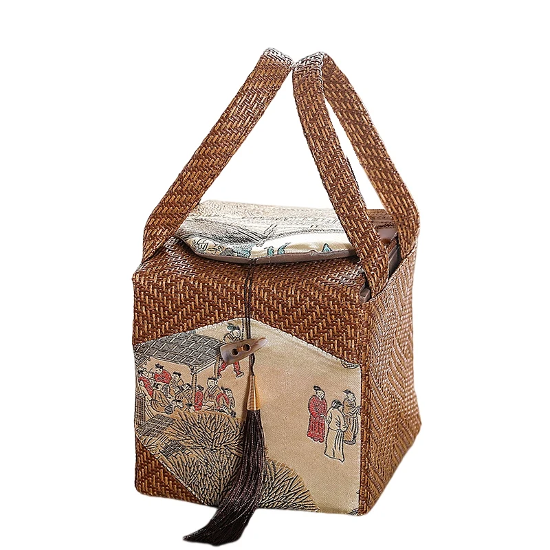 Популярный плетеный мешок для хранения чайников из ротанговой ткани, керамический чайник, чайные принадлежности, тканевая Подарочная коробка, пустой пакет с кисточками, хранение в китайском стиле
Популярный плетеный мешок для хранения чайников из ротанговой ткани, керамический чайник, чайные принадлежности, тканевая Подарочная коробка, пустой пакет с кисточками, хранение в китайском стиле