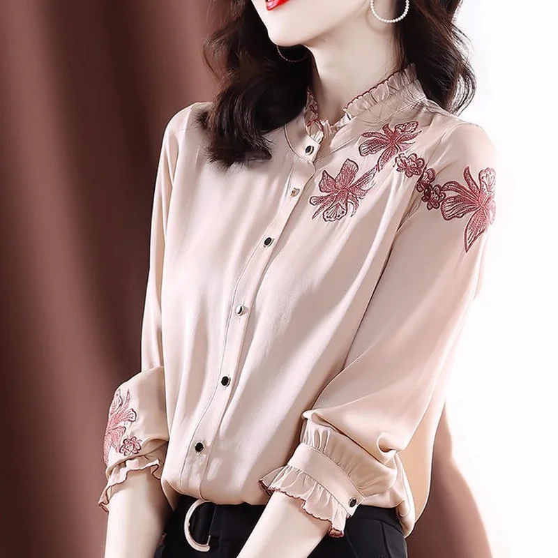 Autumn fashion temperament foreign air printing long sleeve chiffon shirt female 2023 new age shirt cover belly thin shirt tops
Autumn fashion temperament foreign air printing long sleeve chiffon shirt female 2023 new age shirt cover belly thin shirt tops