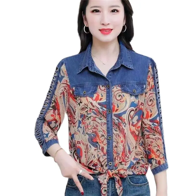 Chic Design Summer Shirt New Retro Printed Denim Stitching Chiffon Shirt Women's Tops Short-Sleeved Hollow Slim Female Shirts
Chic Design Summer Shirt New Retro Printed Denim Stitching Chiffon Shirt Women's Tops Short-Sleeved Hollow Slim Female Shirts