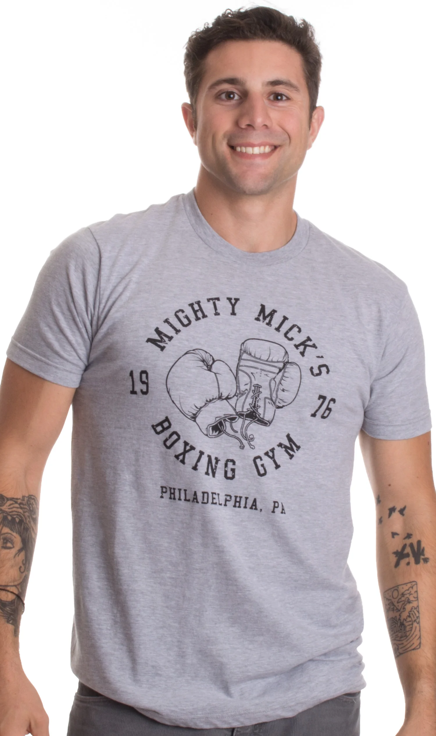 Philadelphia Mighty Mick's Boxing Gym Vintage Boxing Gloves T Shirt New 100% Cotton Short Sleeve O-Neck T-shirt Casual Mens Top 
Philadelphia Mighty Mick's Boxing Gym Vintage Boxing Gloves T Shirt New 100% Cotton Short Sleeve O-Neck T-shirt Casual Mens Top
