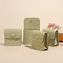 New Jewelry Bag Flannel Lotus Bag Snap Button Thickened Delicate Velvet Ring Necklace Jewelry Storage Bag
New Jewelry Bag Flannel Lotus Bag Snap Button Thickened Delicate Velvet Ring Necklace Jewelry Storage Bag