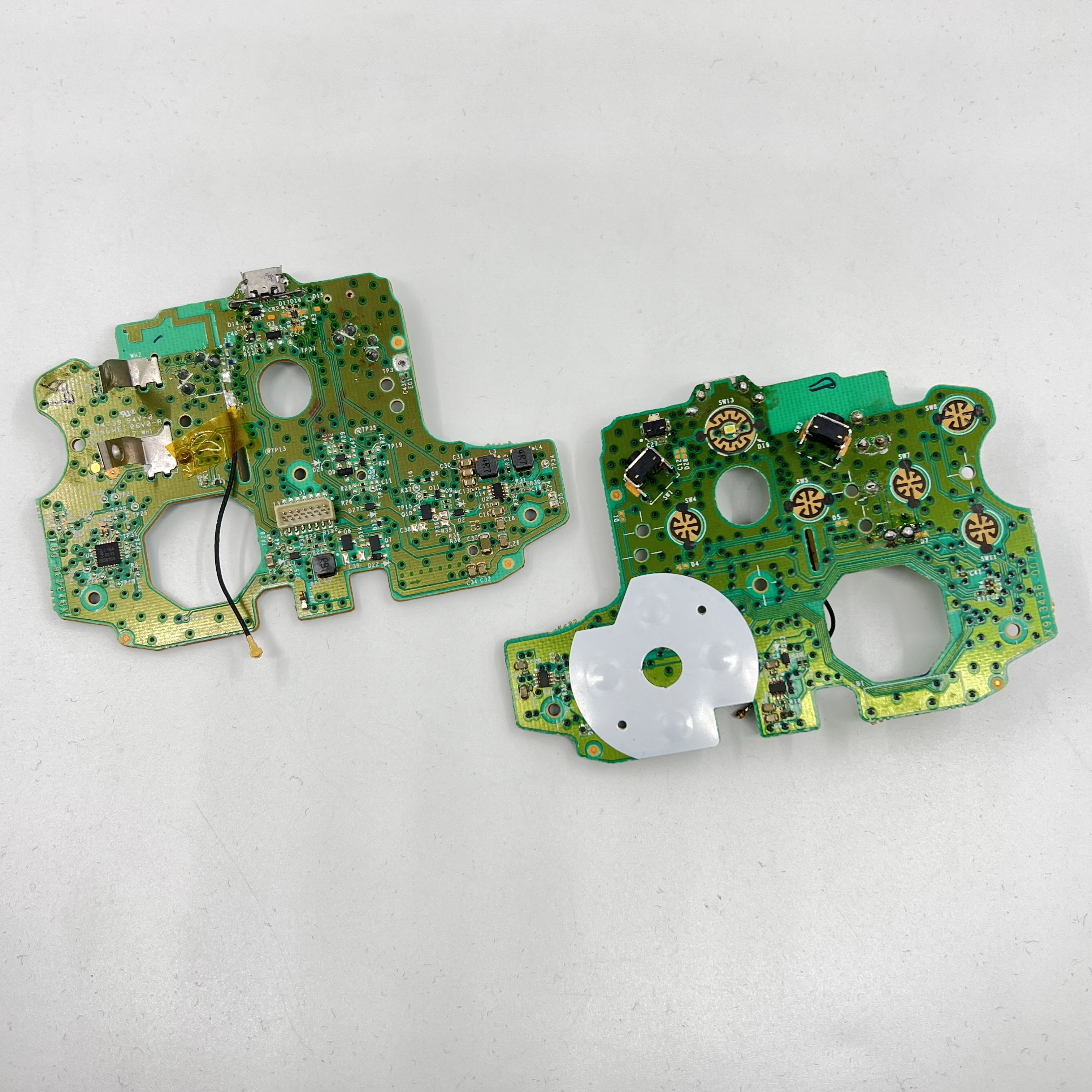 Bottom Motherboard For Xbox Series X/S Controller Circuit PCB Board For Xbox One Elite 2 Gamepad Bottom Motherboard For Xbox Series X/S Controller Circuit PCB Board For Xbox One Elite 2 Gamepad