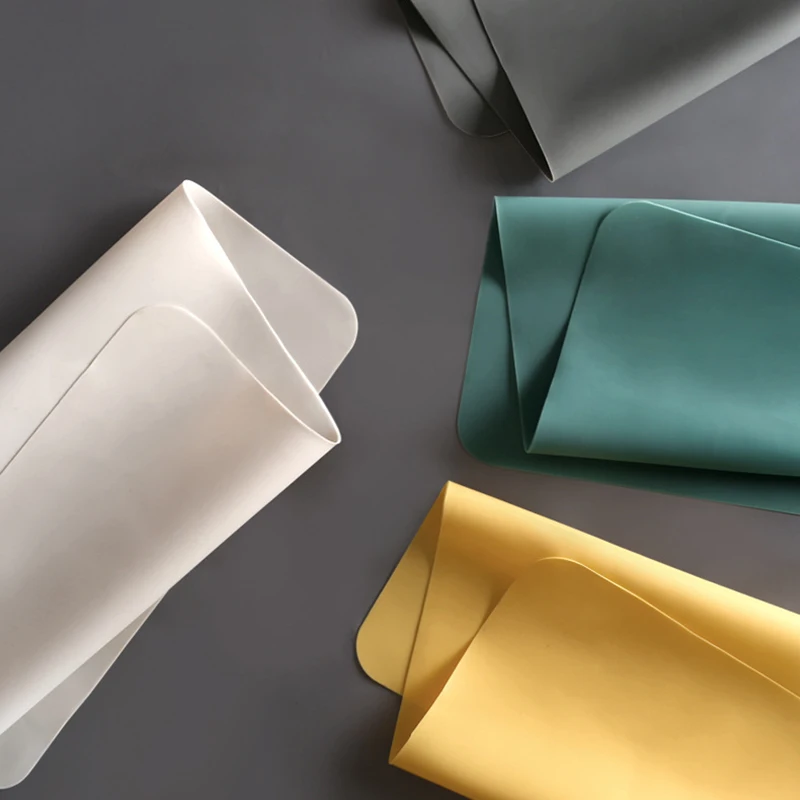 New Silicone Waterproof Placemat Table Mat Heat Insulation Anti-Skidding Washable Durable for Kitchen Dining Room
New Silicone Waterproof Placemat Table Mat Heat Insulation Anti-Skidding Washable Durable for Kitchen Dining Room