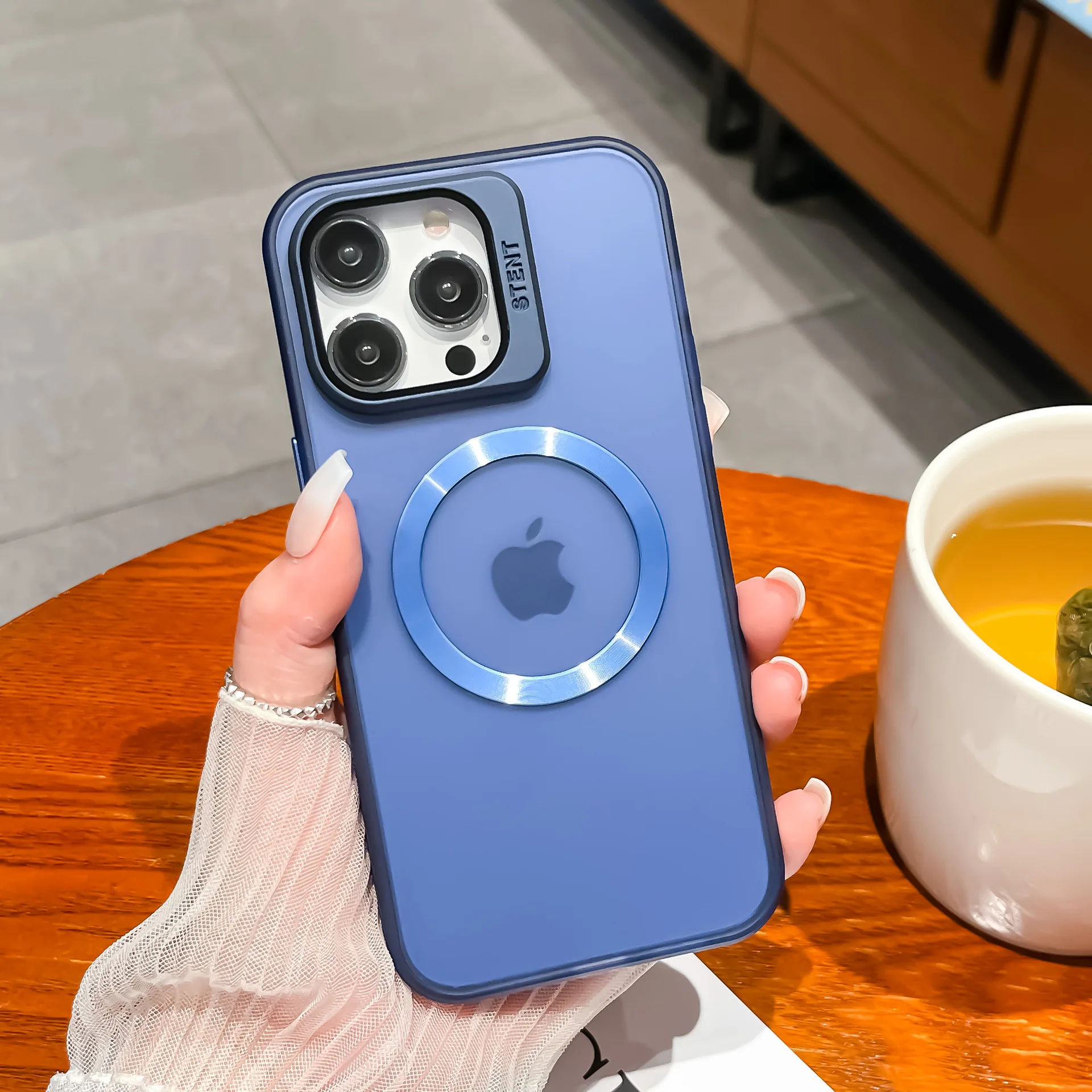 Creative Invisible Lens Bracket Phone Case For iPhone 15 14 13 12 11ProMax XSMAX XR X Magnetic Frosted Anti-drop Protective Case
Creative Invisible Lens Bracket Phone Case For iPhone 15 14 13 12 11ProMax XSMAX XR X Magnetic Frosted Anti-drop Protective Case