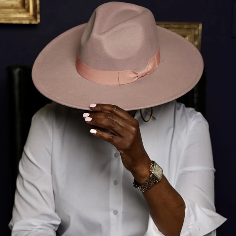 

Fashion Women Felt Hat Pink Fedoras Big Brim Hats for Women Men British Style Vintage Church Hats Lady Flat Brim White Jazz Cap