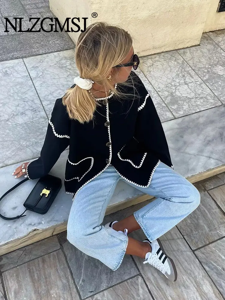 TRAF 2023 Autumn Woman Pocket Patchwprk Knitted Sweater Cardigan Coats Fashion Single Breasted Casual Elegant Loose Tops
TRAF 2023 Autumn Woman Pocket Patchwprk Knitted Sweater Cardigan Coats Fashion Single Breasted Casual Elegant Loose Tops