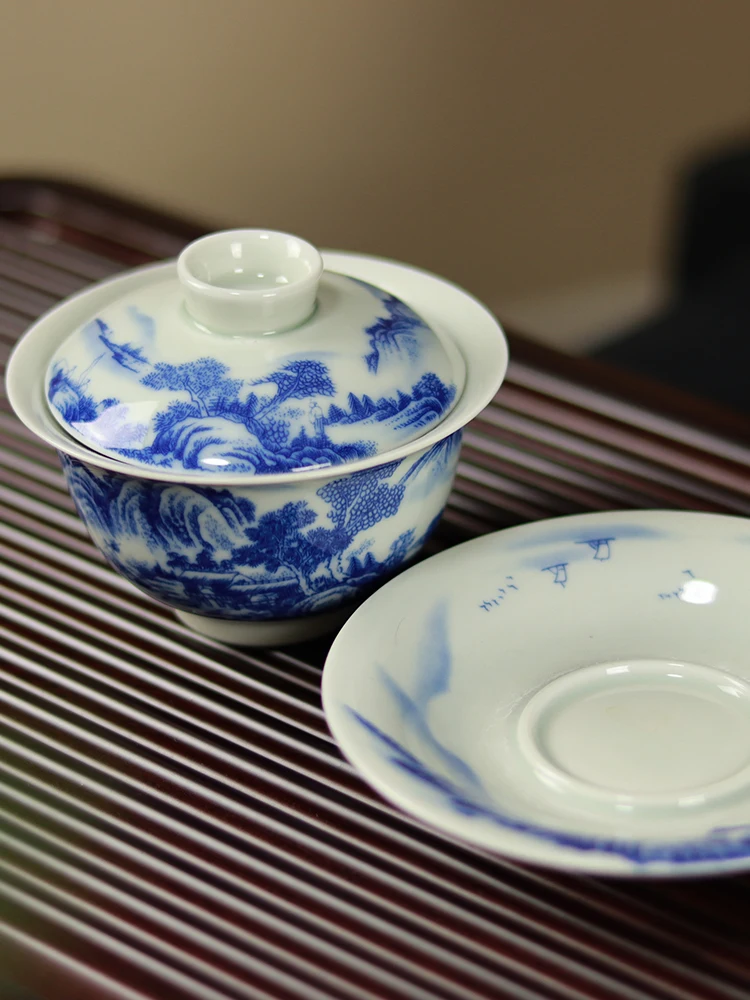 

Real Chinese Retro Jingdezhen Gaiwan Hover Landscape Painting Teacup Ceramic Blue and White Porcelain with Lid