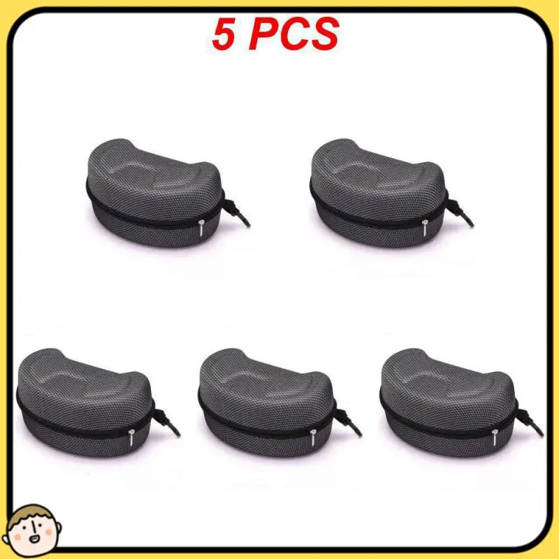 5/3/1pc Ski Eyewear Protection Case Large Snow Skiing Goggles Boxes Shockproof Waterproof Snowboard Bag Eyewear Original Cases
5/3/1pc Ski Eyewear Protection Case Large Snow Skiing Goggles Boxes Shockproof Waterproof Snowboard Bag Eyewear Original Cases