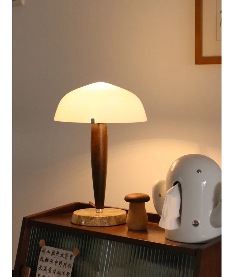 Nordic retro bedside lamp modern simple creative high sense marble decorative table lamp
Nordic retro bedside lamp modern simple creative high sense marble decorative table lamp