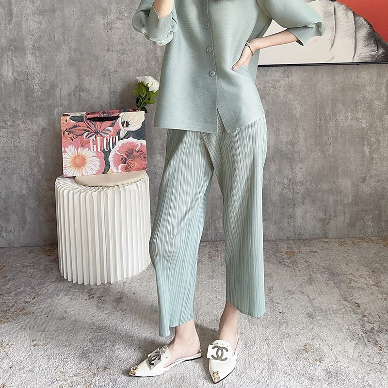 

Boutique MIYAKE Spring and summer minimalist elastic loose pleated casual slimming high waisted straight leg pants [90031]