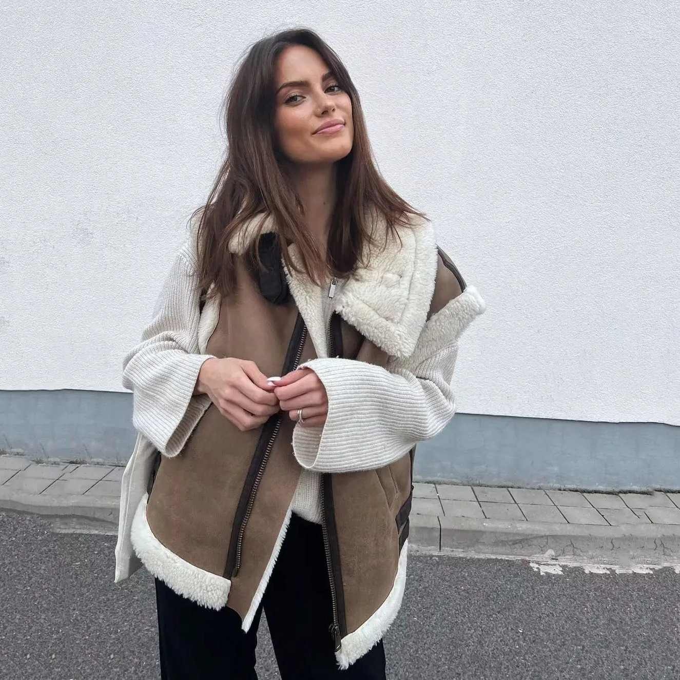 Retro Women's Clothing Fleece Stitching Sleeveless Cotton Vest Streetwear Casual Slim-fit Sleeveless Zipper Jacket Women's Top
Retro Women's Clothing Fleece Stitching Sleeveless Cotton Vest Streetwear Casual Slim-fit Sleeveless Zipper Jacket Women's Top