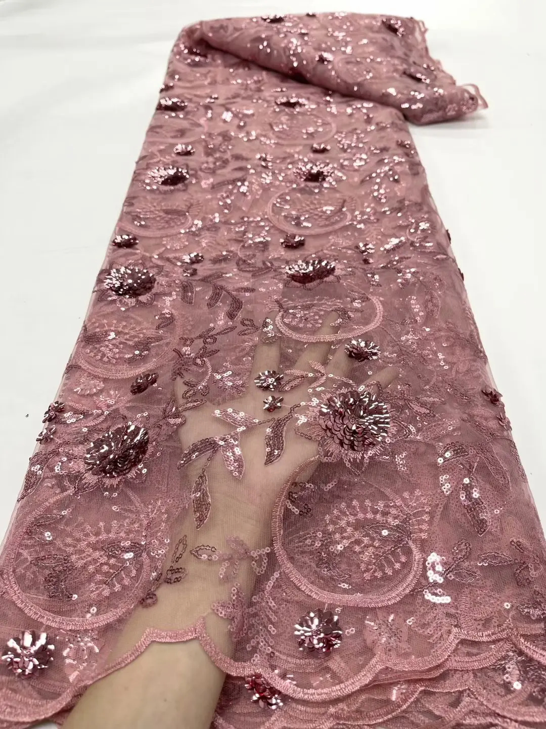 Pink African Organza Lace Fabric 2023 High Quality French Luxury 3D Flowers Nigerian Sequins Tulle Lace Fabric For Wedding Dress
Pink African Organza Lace Fabric 2023 High Quality French Luxury 3D Flowers Nigerian Sequins Tulle Lace Fabric For Wedding Dress