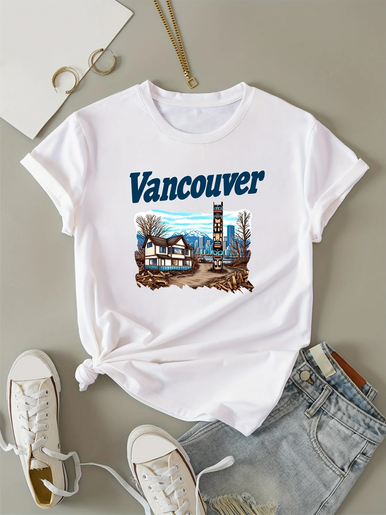 Building & Letter Print Crew Neck T-shirt, Casual Short Sleeve Top For Summer & Spring, Women's Clothing
Building & Letter Print Crew Neck T-shirt, Casual Short Sleeve Top For Summer & Spring, Women's Clothing