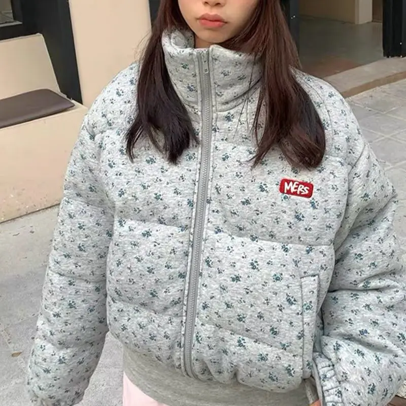 Autumn Winter New Floral Print Quilted Coat Women Fashion Stand Collar Thickened Cotton Jacket Office Lady Casual Parka Top
Autumn Winter New Floral Print Quilted Coat Women Fashion Stand Collar Thickened Cotton Jacket Office Lady Casual Parka Top